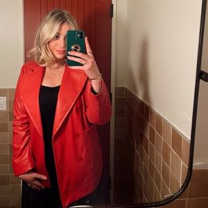 Meet your Posher, Molly